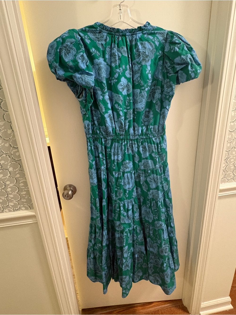 LaRoque Daphne Midi Dress in Road to Hana - Large - EUC - Picture 4 of 11